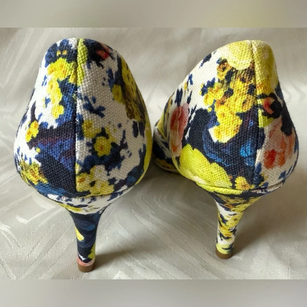 MSGM Designer Size European 36 Floral Print Women's Heels Shoes Italy Colorful